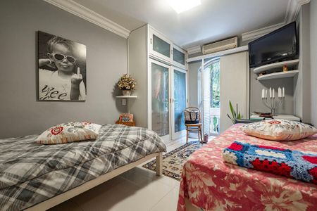 Apartamento à venda com 118m², 3 quartos e 2 vagasSuíte 2