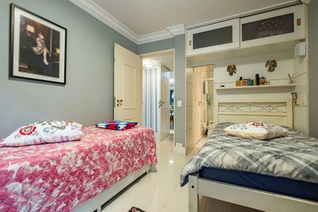 Apartamento à venda com 118m², 3 quartos e 2 vagasSuíte 2