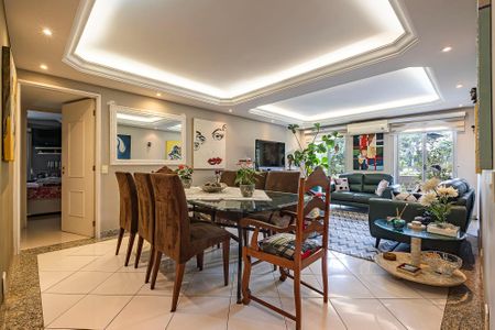 Sala de apartamento à venda com 3 quartos, 118m² em Sumaré, São Paulo