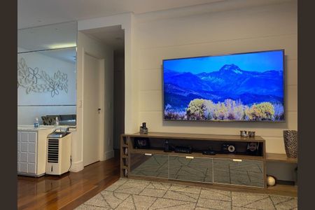 Apartamento à venda com 3 quartos, 110m² em Vila Alexandria, São Paulo