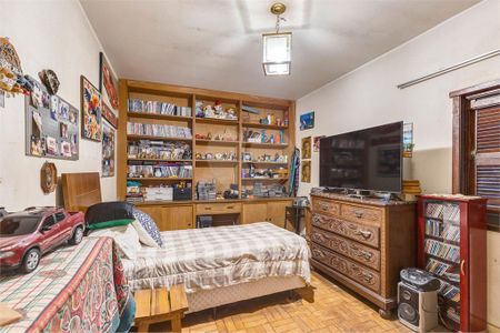 Casa à venda com 3 quartos, 270m² em Santo Amaro, São Paulo