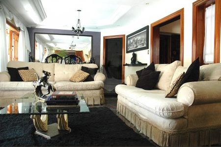 Casa à venda com 5 quartos, 520m² em Interlagos, São Paulo