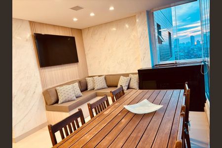 Apartamento à venda com 3 quartos, 113m² em Vila Canero, São Paulo