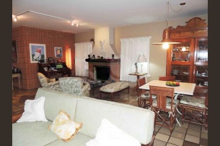 Casa à venda com 4 quartos, 600m² em Granja Julieta, São Paulo