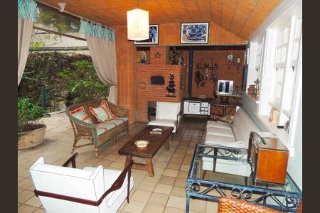 Casa à venda com 600m², 4 quartos e 15 vagas