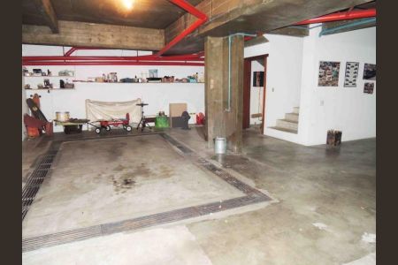 Casa à venda com 600m², 4 quartos e 15 vagas