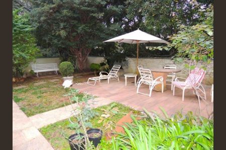 Casa à venda com 600m², 4 quartos e 15 vagas