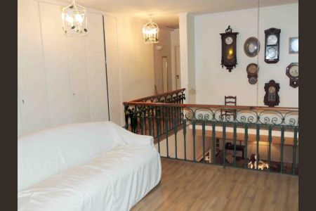 Casa à venda com 4 quartos, 600m² em Granja Julieta, São Paulo