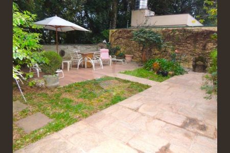 Casa à venda com 600m², 4 quartos e 15 vagas