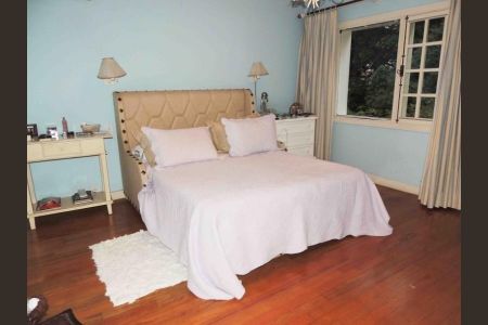 Casa à venda com 600m², 4 quartos e 15 vagas