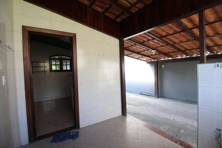 Casa de condomínio à venda com 600m², 4 quartos e 3 vagasÁrea de Serviço