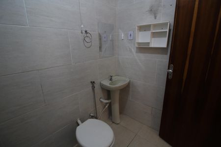 Casa de condomínio à venda com 600m², 4 quartos e 3 vagasEdícula - Banheiro Social