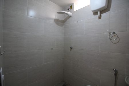 Casa de condomínio à venda com 600m², 4 quartos e 3 vagasEdícula - Banheiro Social