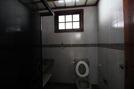 Casa de condomínio à venda com 600m², 4 quartos e 3 vagasBanheiro Social