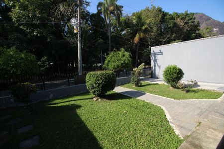 Casa de condomínio à venda com 600m², 4 quartos e 3 vagasÁrea comum