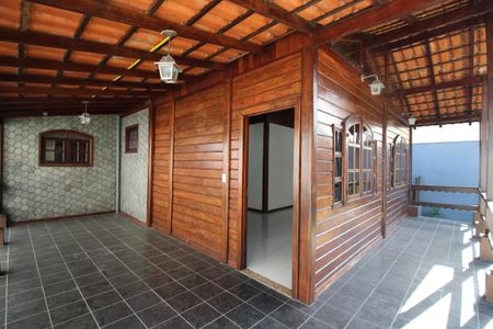 Casa de condomínio à venda com 600m², 4 quartos e 3 vagasVaranda/Frente