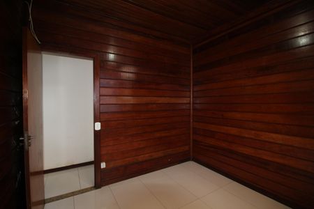 Casa de condomínio à venda com 600m², 4 quartos e 3 vagasQuarto 2