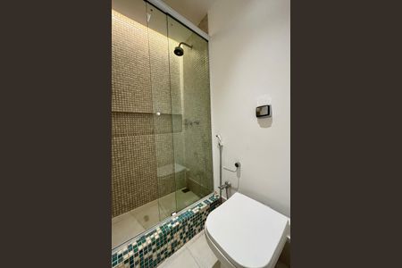 Apartamento à venda com 165m², 2 quartos e 1 vagaBanheiro da Suíte 1