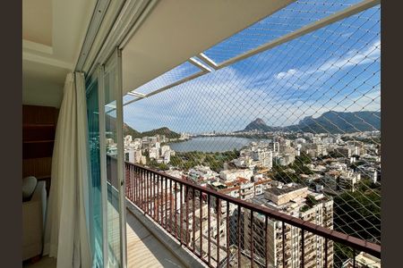 Apartamento à venda com 165m², 2 quartos e 1 vagaVaranda da Sala 2