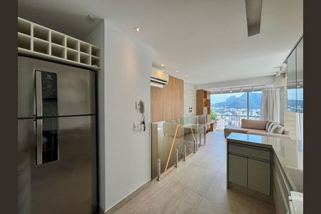 Apartamento à venda com 165m², 2 quartos e 1 vagaCozinha