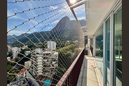 Apartamento à venda com 165m², 2 quartos e 1 vagaVaranda da Sala 2