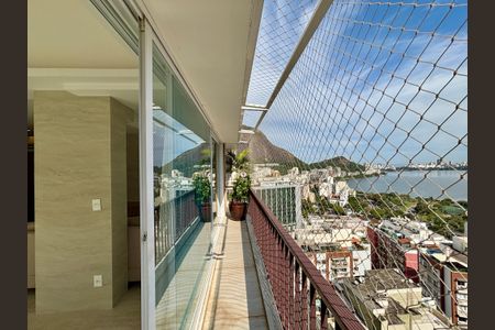 Apartamento à venda com 165m², 2 quartos e 1 vagaVaranda da Sala 2