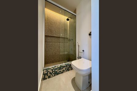 Apartamento à venda com 165m², 2 quartos e 1 vagaBanheiro da Suíte 1