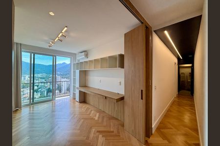 Sala 1 de apartamento à venda com 2 quartos, 165m² em Humaitá, Rio de Janeiro