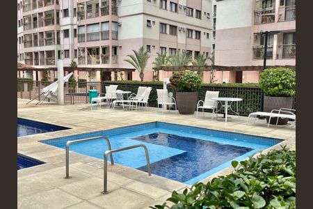 Apartamento à venda com 90m², 3 quartos e 1 vagaPiscina