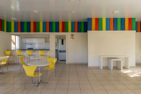 Apartamento para alugar com 65m², 3 quartos e 1 vagaÁrea comum