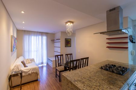 Sala de apartamento para alugar com 3 quartos, 65m² em Jardim Monte Santo, Cotia