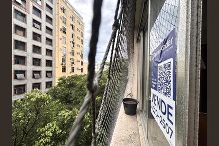 Apartamento à venda com 94m², 3 quartos e 1 vagaPlaca