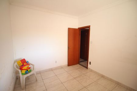 Quarto 2 de casa à venda com 3 quartos, 360m² em Novo Eldorado, Contagem