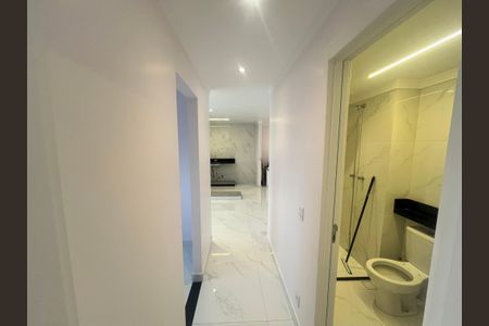 Apartamento à venda com 64m², 2 quartos e 1 vagaCorredor