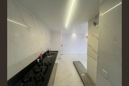 Apartamento à venda com 64m², 2 quartos e 1 vagaCozinha