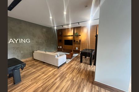 Apartamento à venda com 64m², 2 quartos e 1 vagaÁrea comum