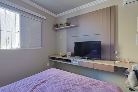 Casa à venda com 231m², 4 quartos e 4 vagasSuíte 2