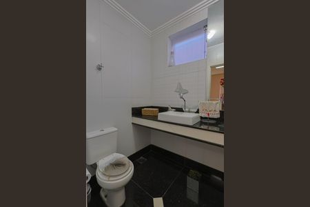 Lavabo de casa à venda com 4 quartos, 231m² em Caiçaras, Belo Horizonte