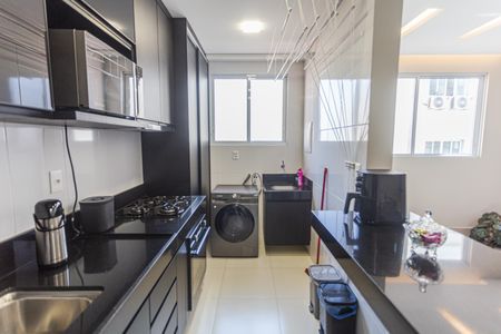 Apartamento à venda com 65m², 2 quartos e 2 vagasCozinha/Área de Serviço