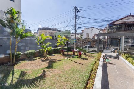 Apartamento à venda com 65m², 2 quartos e 2 vagasHall de entrada