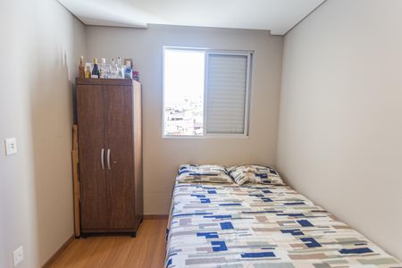 Apartamento à venda com 65m², 2 quartos e 2 vagasQuarto 