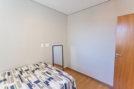 Apartamento à venda com 65m², 2 quartos e 2 vagasQuarto 