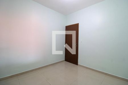 Casa à venda com 115m², 3 quartos e 2 vagas