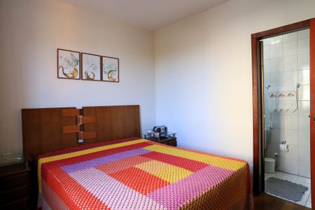 Apartamento para alugar com 146m², 3 quartos e 2 vagas Apartamento para alugar com 146m², 3 quartos e 2 vagasSuíte