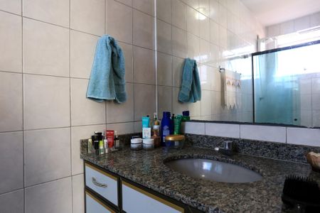 Apartamento para alugar com 146m², 3 quartos e 2 vagas Apartamento para alugar com 146m², 3 quartos e 2 vagasBanheiro da Suíte