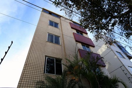 Apartamento para alugar com 146m², 3 quartos e 2 vagas Apartamento para alugar com 146m², 3 quartos e 2 vagasFachada