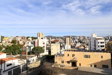 Apartamento para alugar com 146m², 3 quartos e 2 vagas Apartamento para alugar com 146m², 3 quartos e 2 vagasVista da Sala