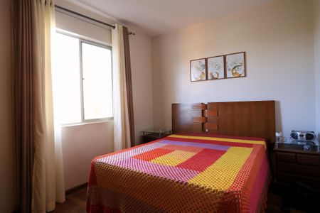 Apartamento para alugar com 146m², 3 quartos e 2 vagas Apartamento para alugar com 146m², 3 quartos e 2 vagasSuíte