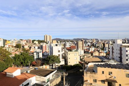 Apartamento para alugar com 146m², 3 quartos e 2 vagas Apartamento para alugar com 146m², 3 quartos e 2 vagasVista