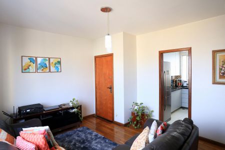 Apartamento para alugar com 146m², 3 quartos e 2 vagas Apartamento para alugar com 146m², 3 quartos e 2 vagasSala